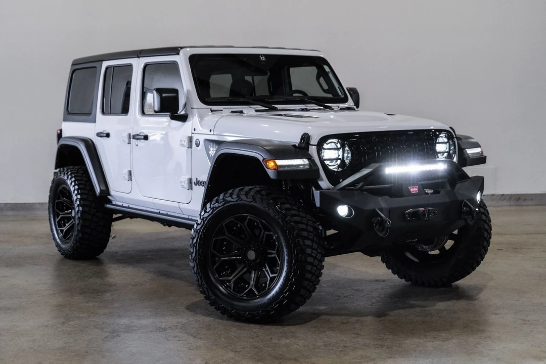 2024 Jeep JL Wrangler - Image 5 of 12