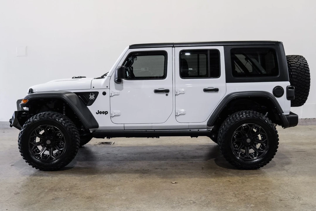 2024 Jeep JL Wrangler - Image 7 of 12