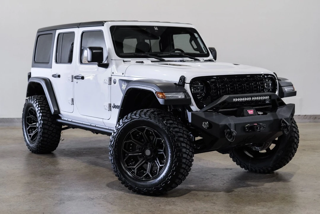 2024 Jeep JL Wrangler - Image 4 of 12