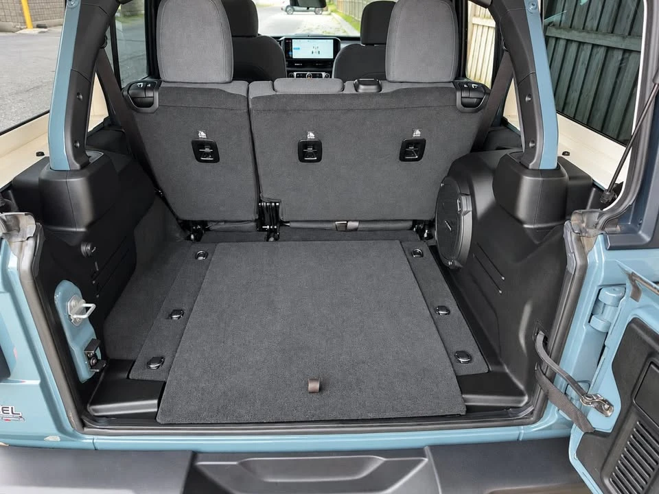 2024 Jeep JL Wrangler - Image 14 of 17