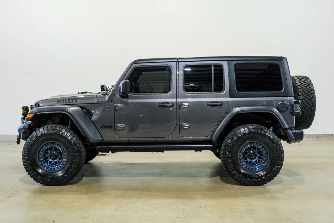 2024 Jeep JL Wrangler - Image 6 of 12