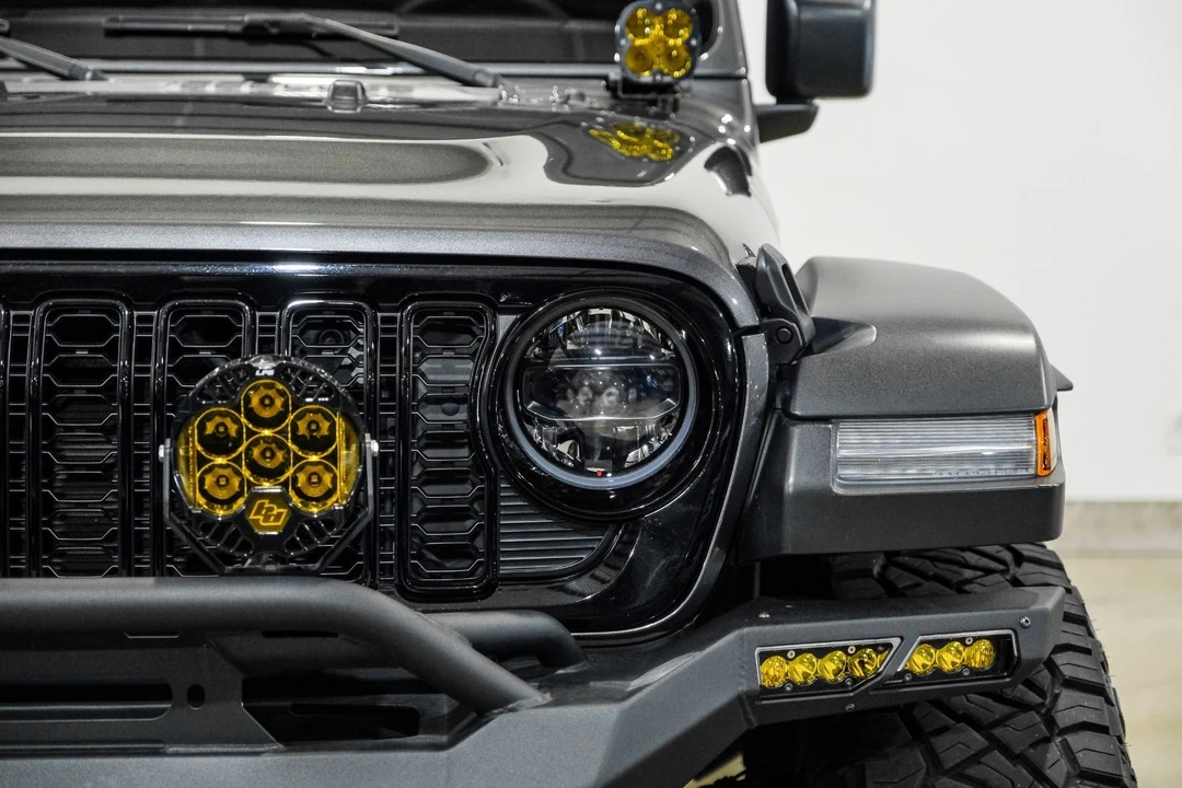 2024 Jeep JL Wrangler - Image 3 of 12