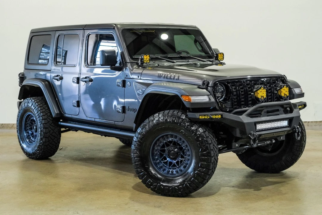 2024 Jeep JL Wrangler - Image 4 of 12