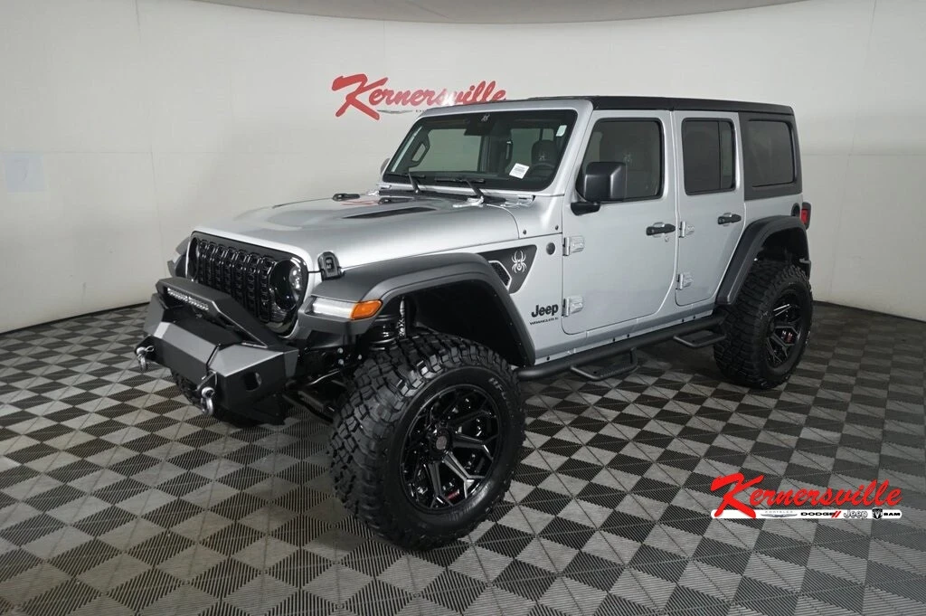 2024 Jeep JL Wrangler - Image 3 of 21