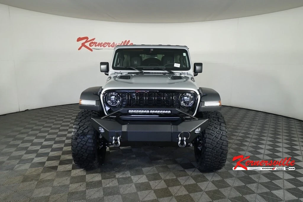 2024 Jeep JL Wrangler - Image 2 of 21