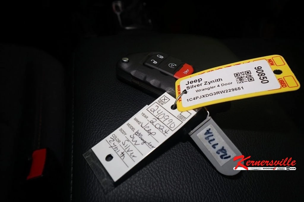 2024 Jeep JL Wrangler - Image 18 of 21