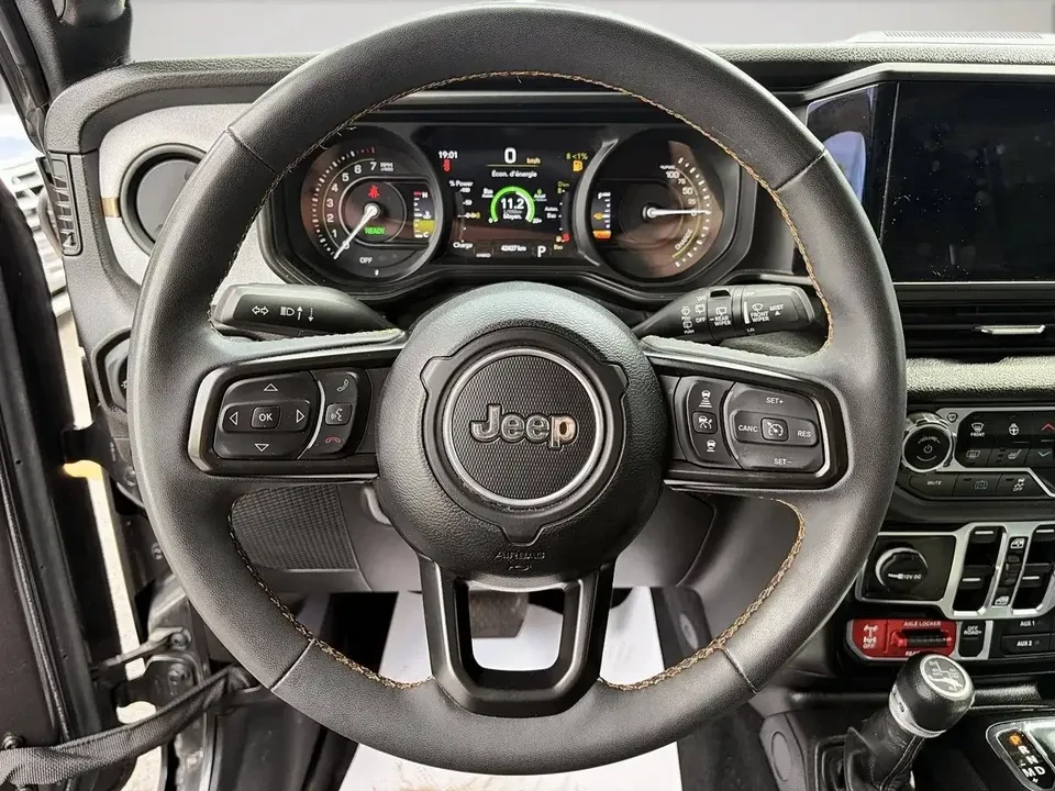 2024 Jeep JL Wrangler - Image 15 of 20