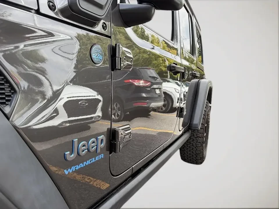 2024 Jeep JL Wrangler - Image 8 of 20