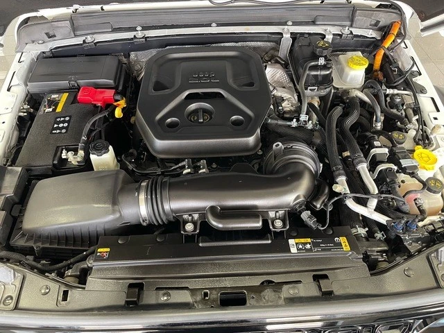 2024 Jeep JL Wrangler - Image 19 of 31
