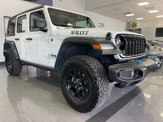 2024 Jeep JL Wrangler - Image 7 of 31