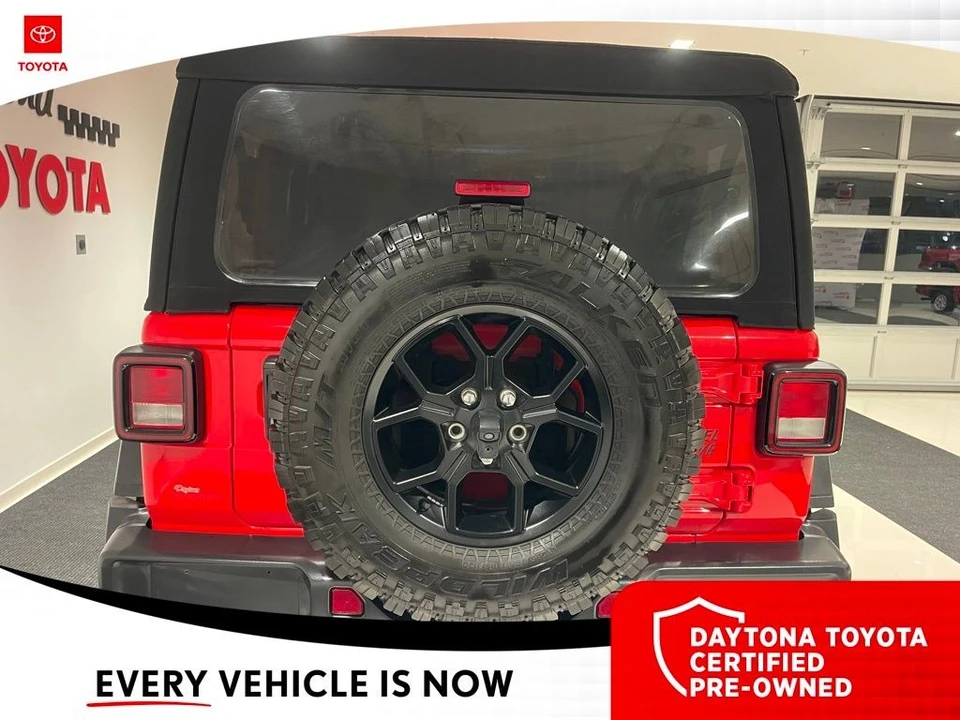 2024 Jeep JL Wrangler - Image 11 of 12
