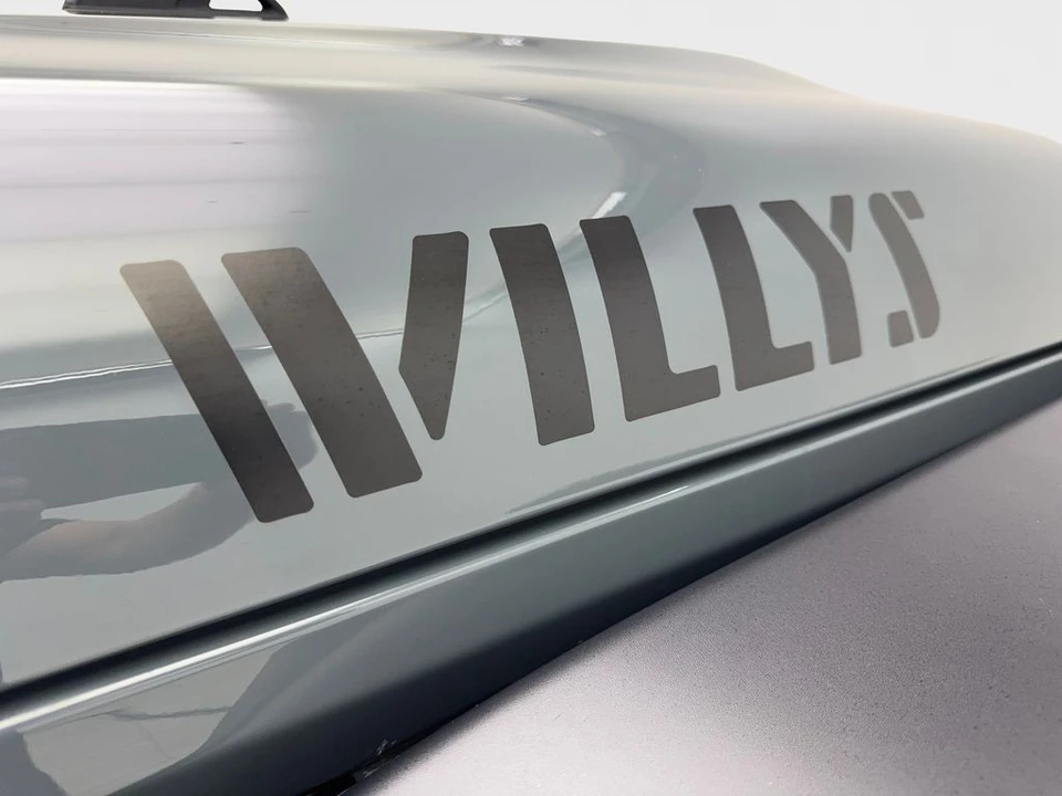 2024 Jeep JL Wrangler - Image 25 of 31