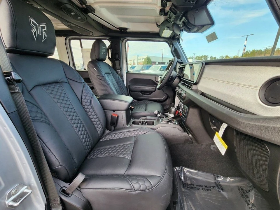2024 Jeep JL Wrangler - Image 6 of 28