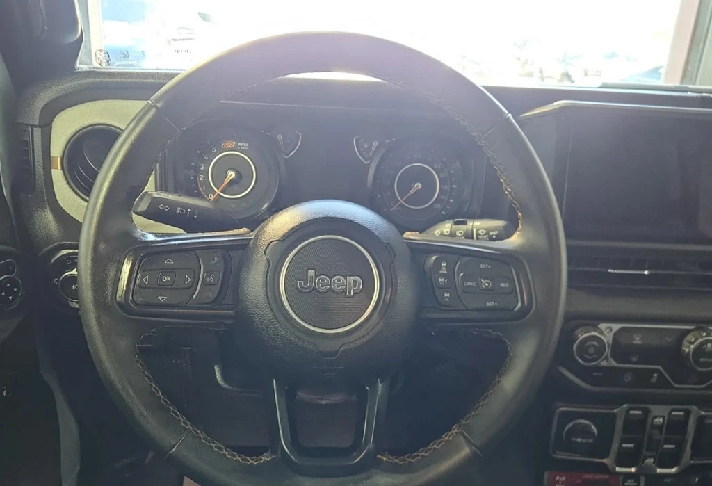 2024 Jeep JL Wrangler - Image 6 of 10