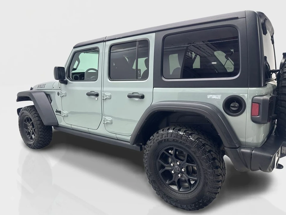 2024 Jeep JL Wrangler - Image 14 of 21