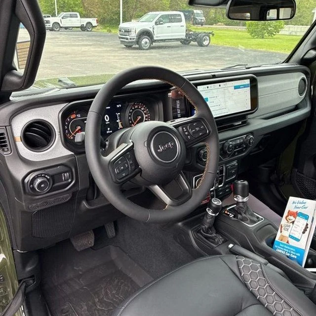 2024 Jeep JL Wrangler - Image 26 of 31