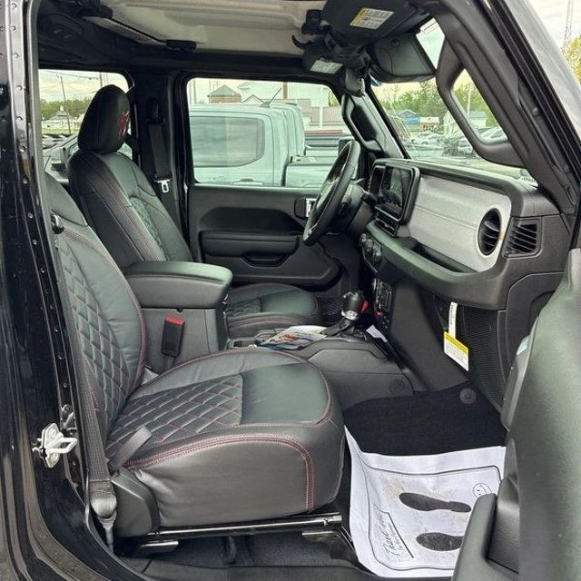 2024 Jeep JL Wrangler - Image 23 of 31