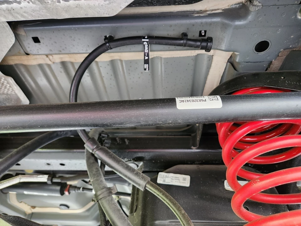 2024 Jeep JL Wrangler - Image 19 of 20