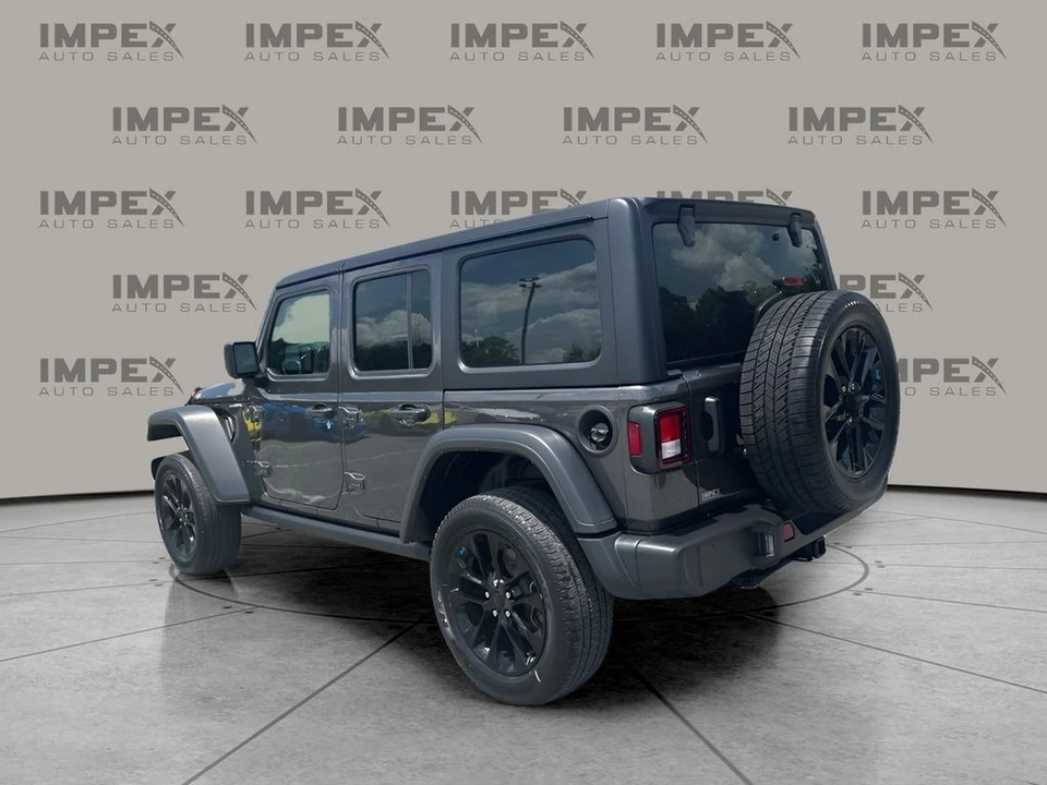 2024 Jeep JL Wrangler - Image 3 of 12