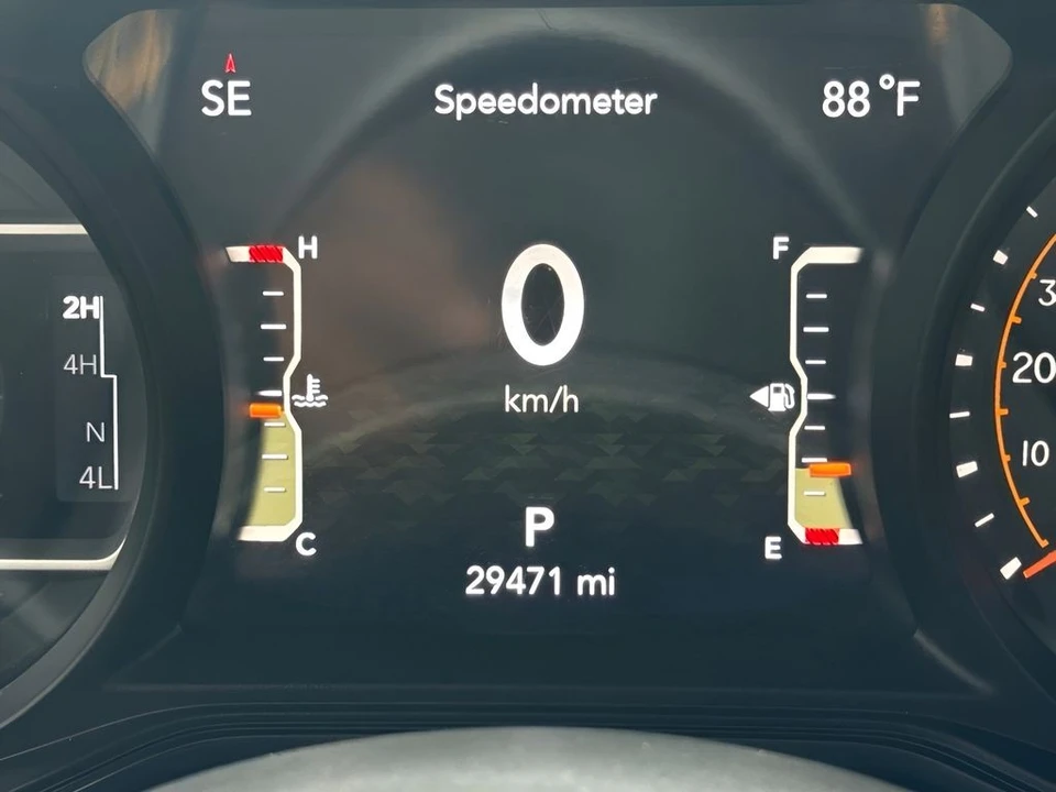 2024 Jeep JL Wrangler - Image 15 of 25