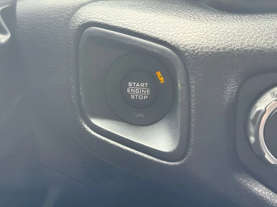 2024 Jeep JL Wrangler - Image 12 of 25