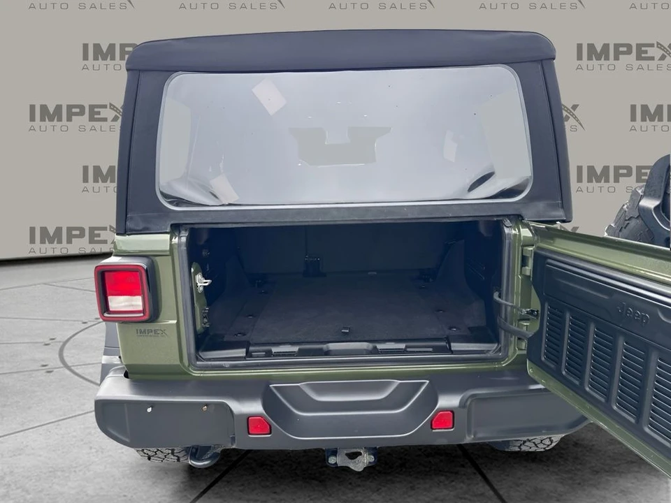 2024 Jeep JL Wrangler - Image 18 of 25