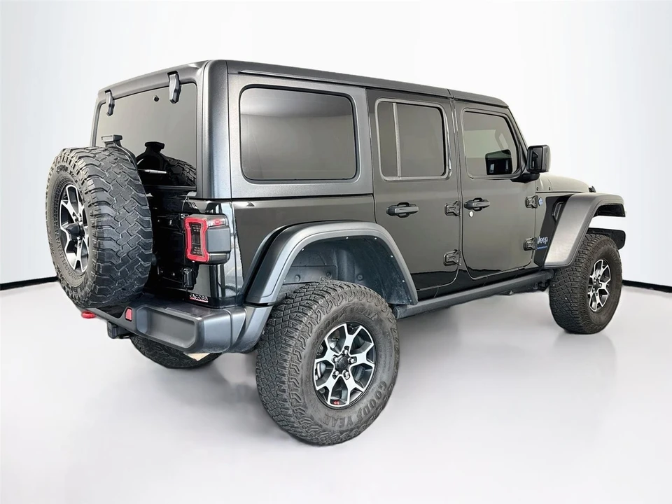 2024 Jeep JL Wrangler - Image 24 of 26