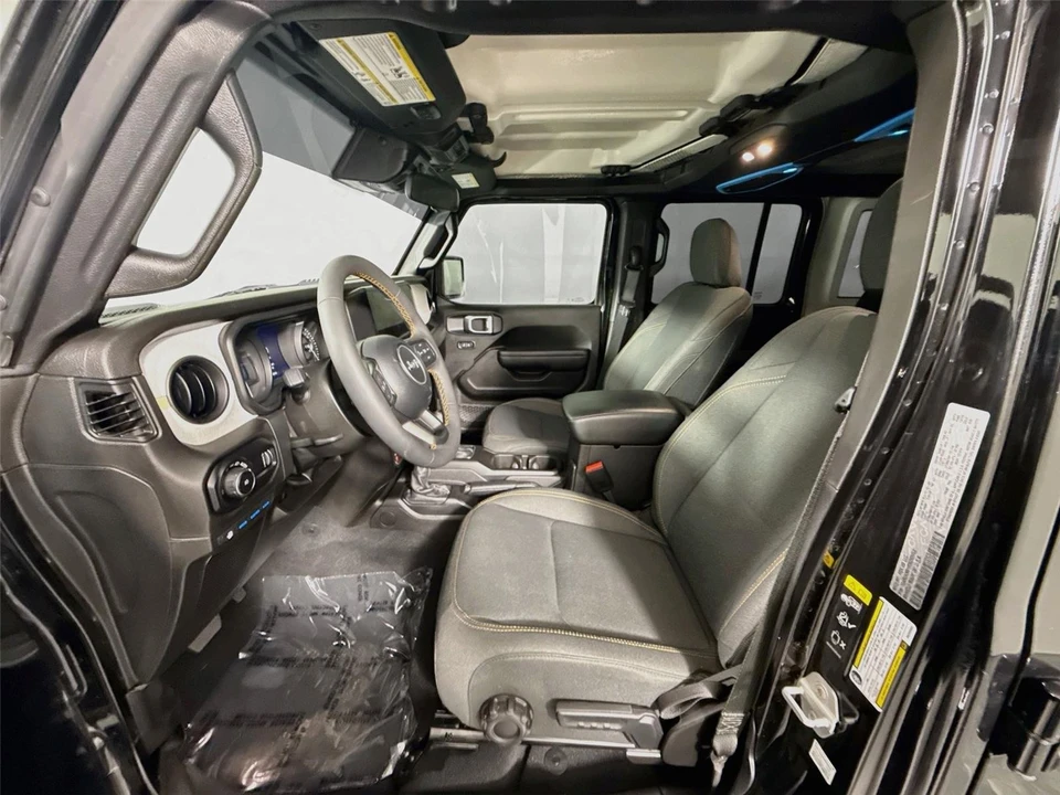 2024 Jeep JL Wrangler - Image 2 of 26