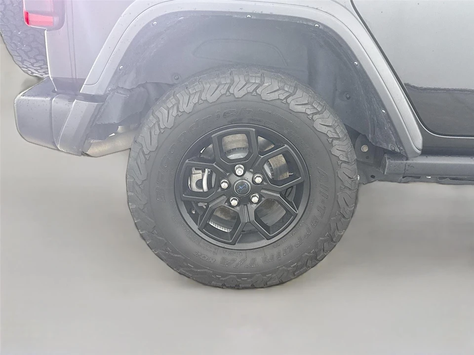2024 Jeep JL Wrangler - Image 30 of 31