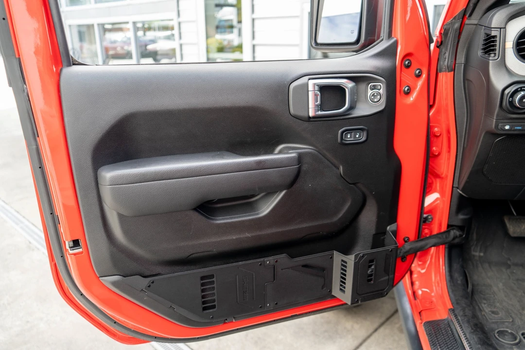 2024 Jeep JL Wrangler - Image 10 of 31