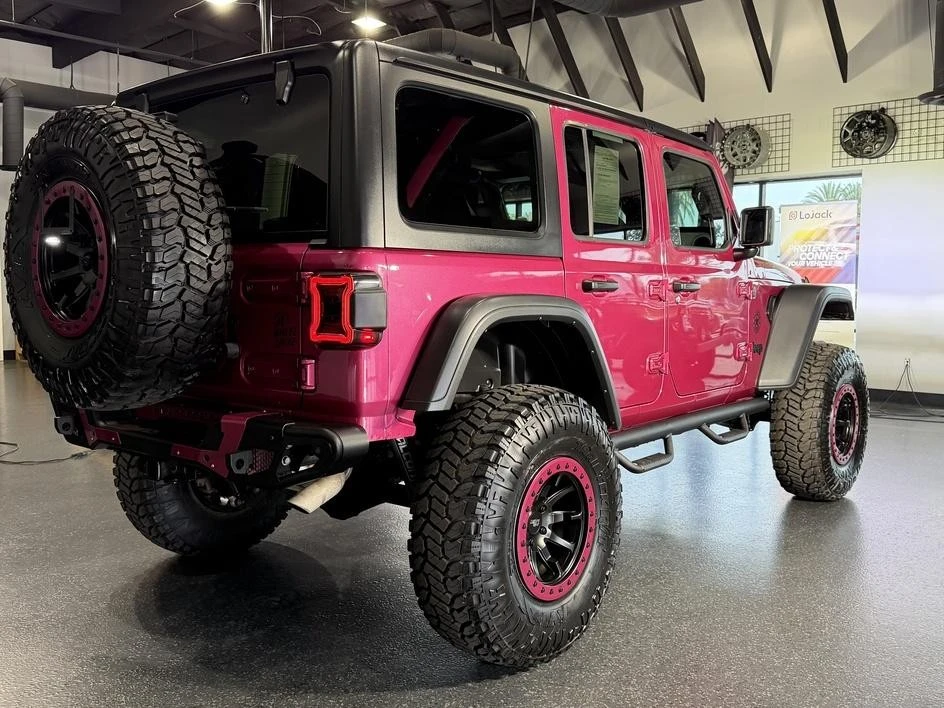 2024 Jeep JL Wrangler - Image 31 of 31