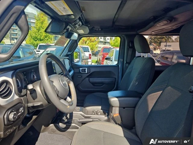 2024 Jeep JL Wrangler - Image 13 of 20