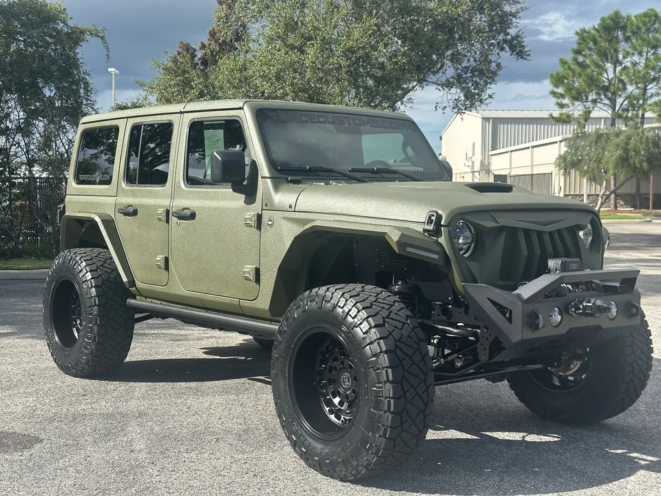 2024 Jeep JL Wrangler - Image 17 of 21