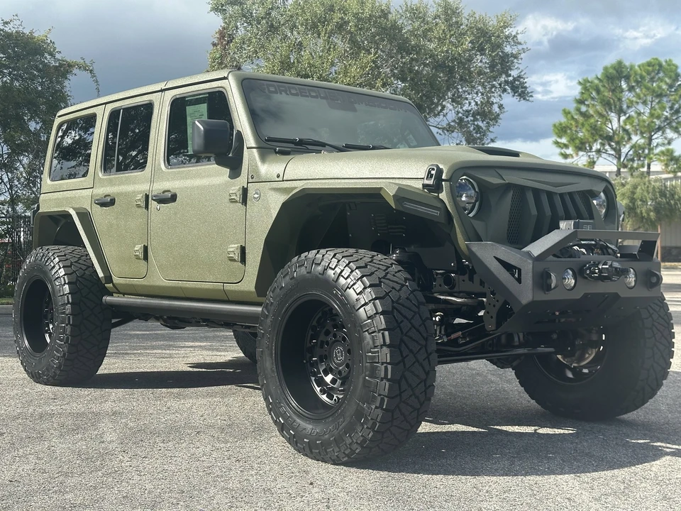 2024 Jeep JL Wrangler - Image 18 of 21