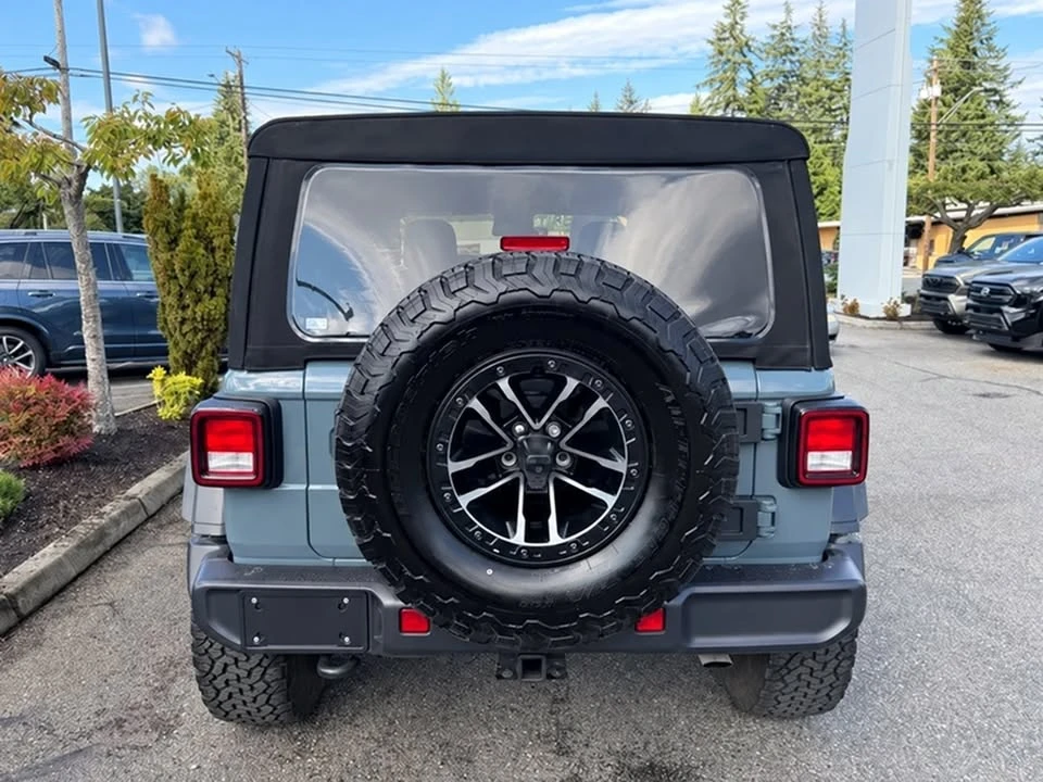 2024 Jeep JL Wrangler - Image 5 of 15