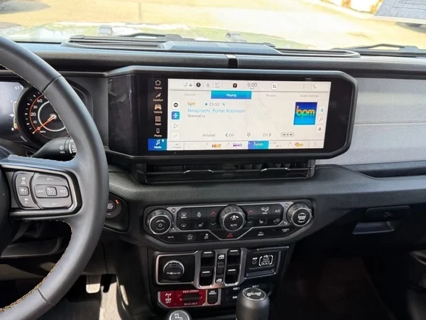 2024 Jeep JL Wrangler - Image 12 of 15