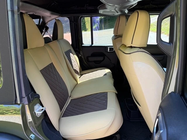 2024 Jeep JL Wrangler - Image 18 of 30