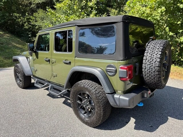 2024 Jeep JL Wrangler - Image 10 of 30