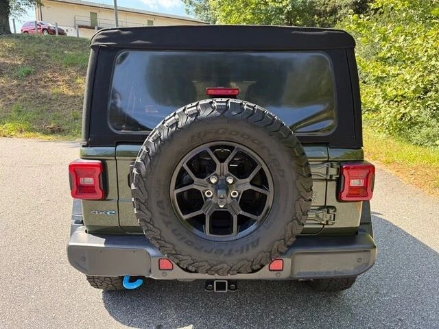 2024 Jeep JL Wrangler - Image 9 of 30