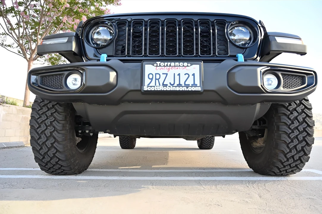 2024 Jeep JL Wrangler - Image 6 of 31
