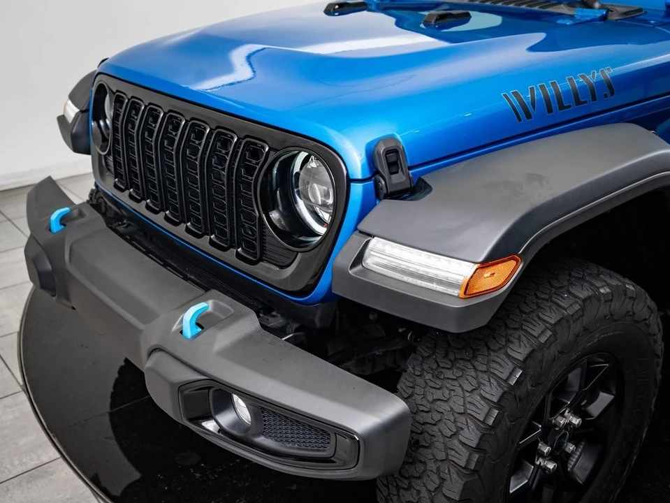 2024 Jeep JL Wrangler - Image 3 of 21