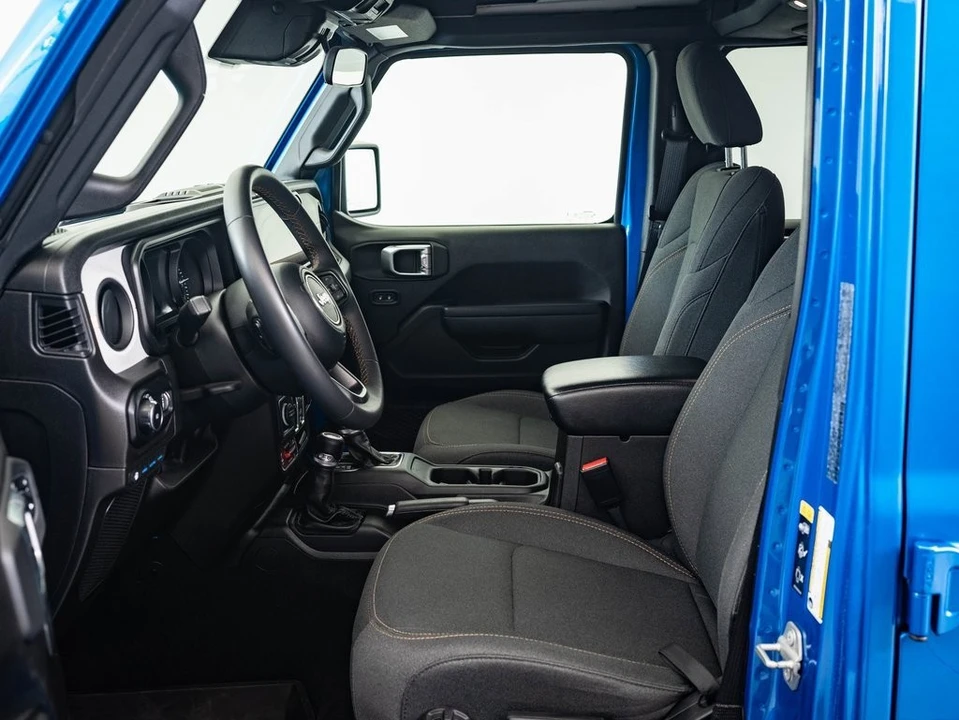 2024 Jeep JL Wrangler - Image 21 of 21