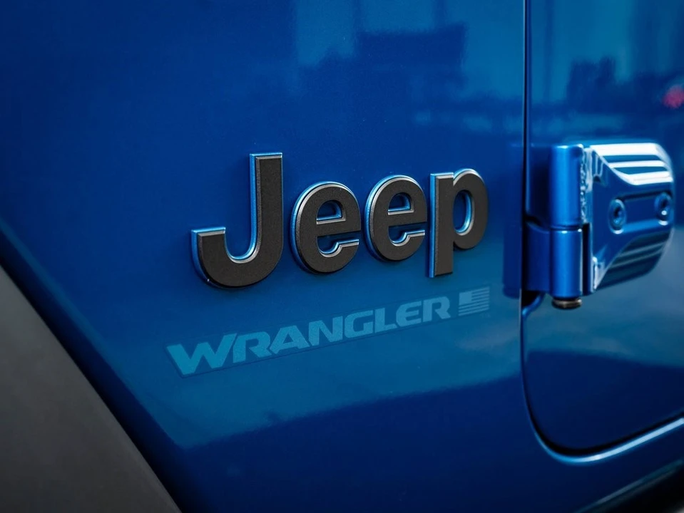 2024 Jeep JL Wrangler - Image 9 of 21