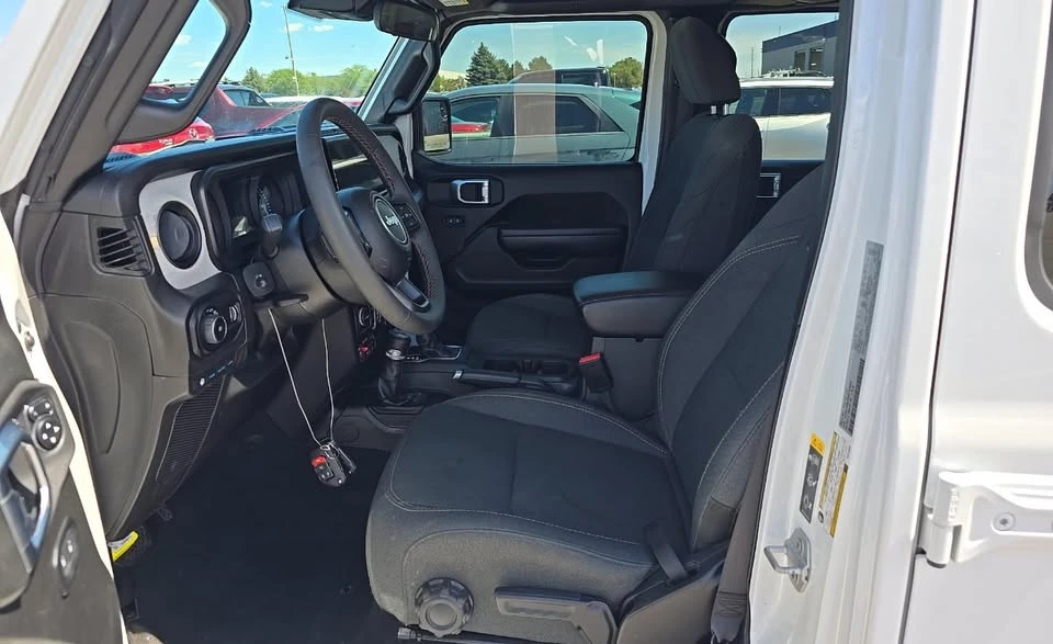 2024 Jeep JL Wrangler - Image 6 of 13