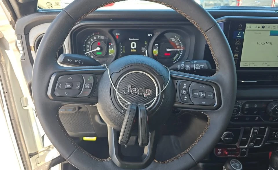 2024 Jeep JL Wrangler - Image 10 of 13
