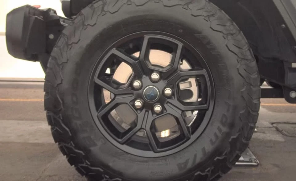 2024 Jeep JL Wrangler - Image 5 of 13