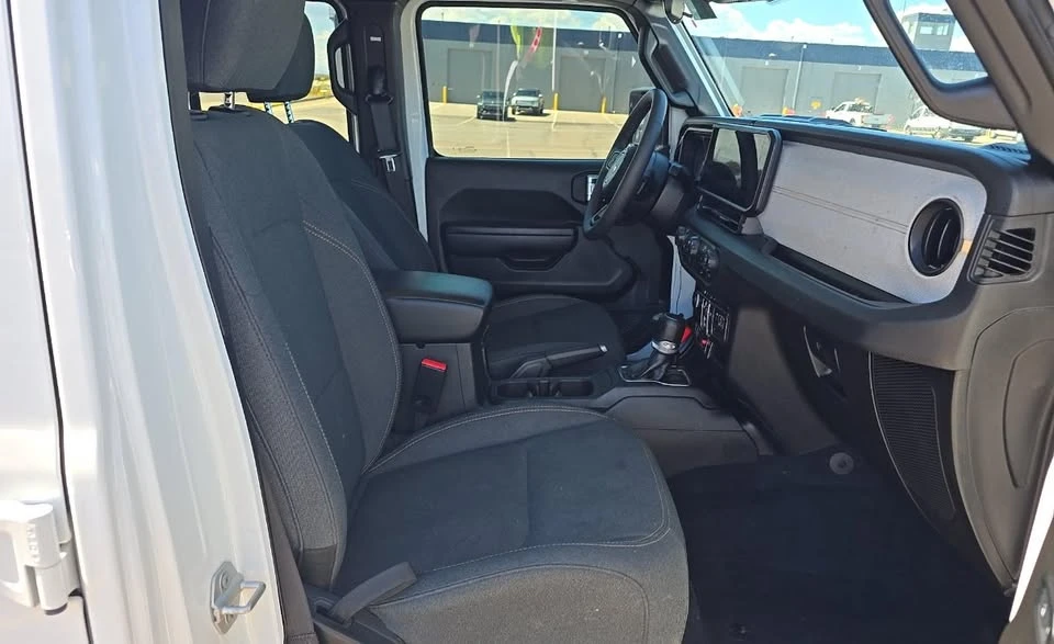 2024 Jeep JL Wrangler - Image 7 of 13