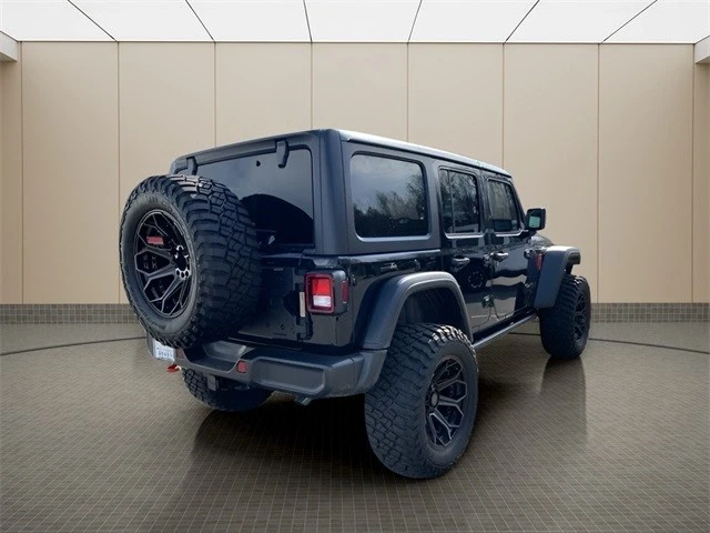 2024 Jeep JL Wrangler - Image 5 of 21