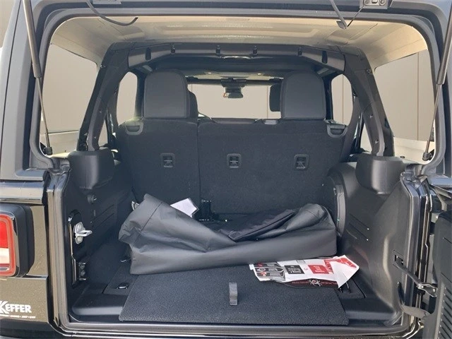 2024 Jeep JL Wrangler - Image 15 of 21