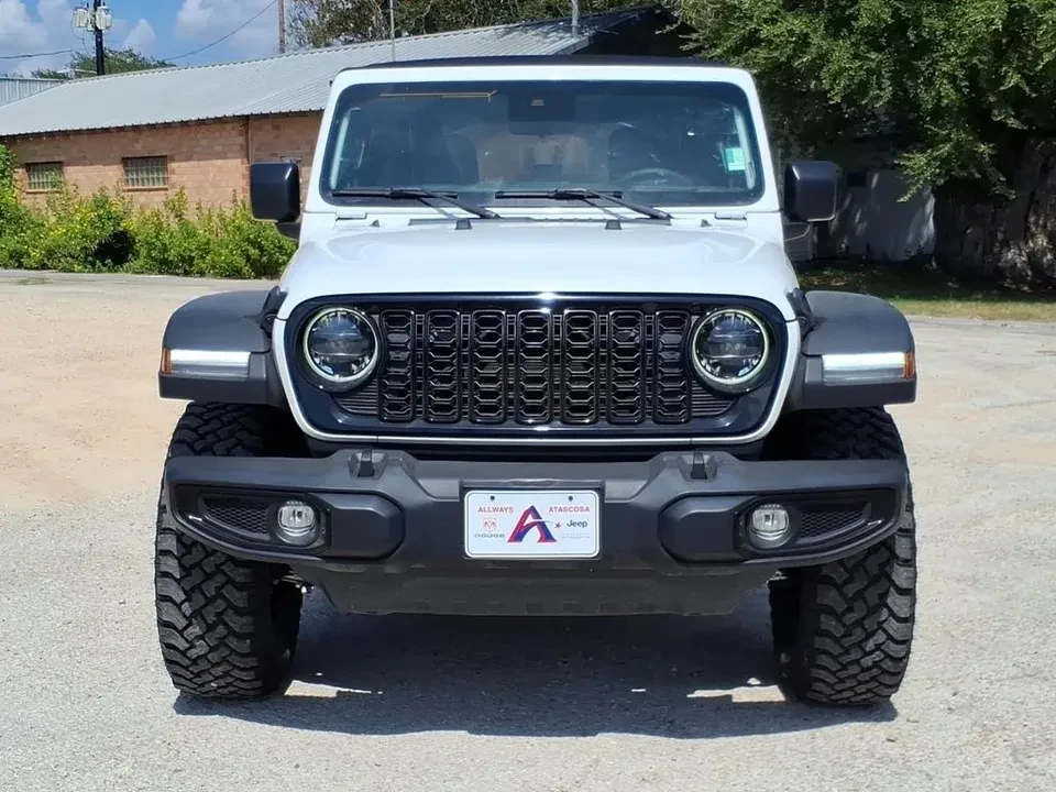 2024 Jeep JL Wrangler - Image 2 of 10